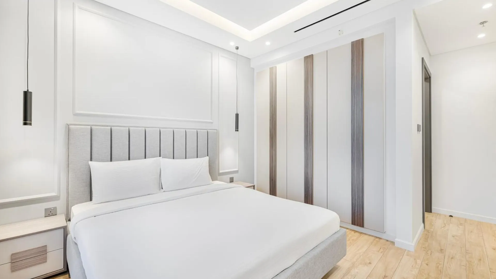 Apartment Daniels 1Br At Jumeirah Garden City Dubai