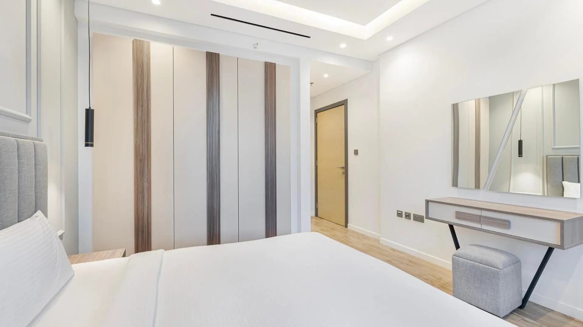 Daniels 1Br At Jumeirah Garden City Dubai United Arab Emirates